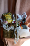 THE ABUNDANCE HAMPER